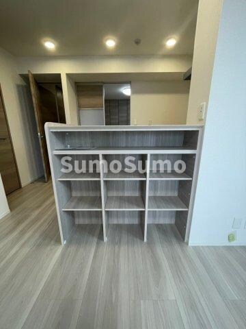 物件内観写真25　(収納スペース豊富です)