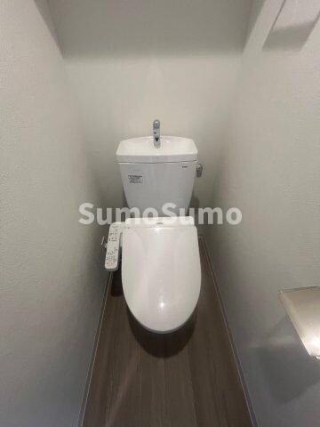 物件内観写真8　(清潔感のあるトイレです)