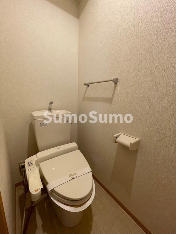 トイレ(ゆったりとした空間のトイレです)