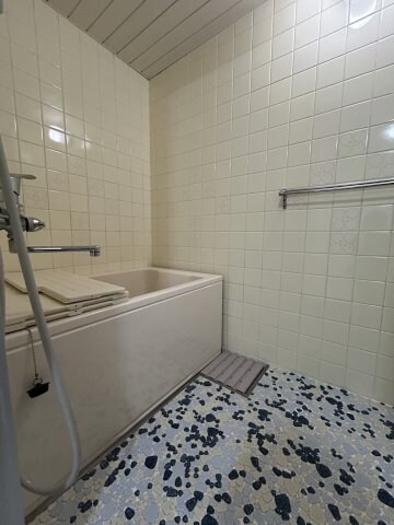 物件内観写真19　(きれいなお風呂です)