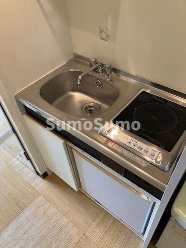 キッチン(キッチンでお料理をお楽しみください)