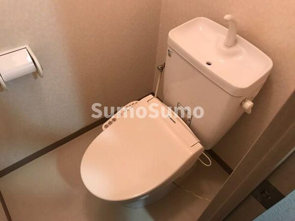 トイレ(ゆったりとした空間のトイレです)