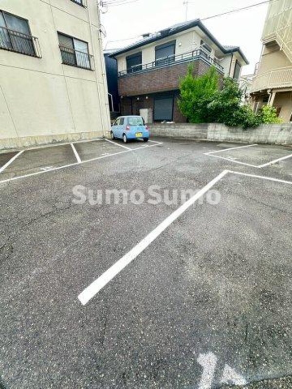 駐車場(駐車場があります)