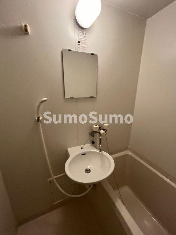 洗面・脱衣所(コンパクトで使いやすい洗面所)