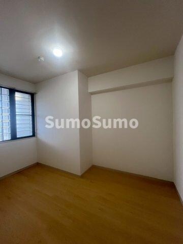 物件内観写真7　(落ち着いて過ごせるお部屋なので、寝室にいかがでしょうか)