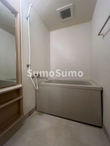 物件内観写真9　(ゆったり過ごせるお風呂です)