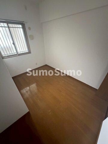 物件内観写真21　(使い勝手のいい寝室です)