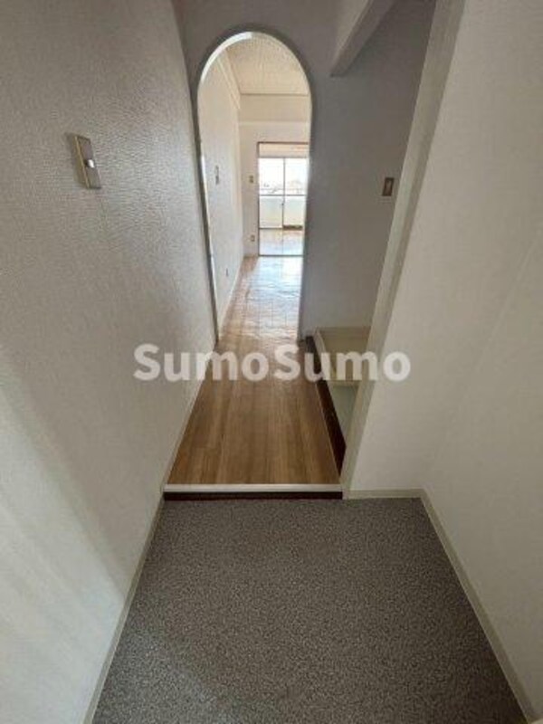 玄関(明るい玄関です)