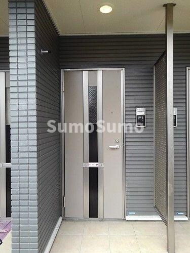 物件外観写真2　(建物の内部です)