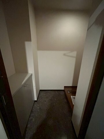 物件内観写真11　(玄関です)
