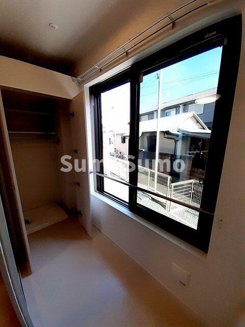 物件内観写真12　(落ち着いた時間を過ごせるバルコニーです)