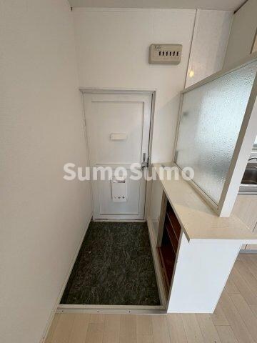 物件内観写真4　(玄関です)