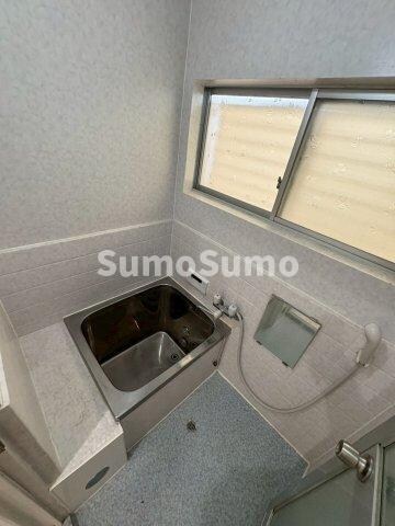 物件内観写真8　(きれいなお風呂です)