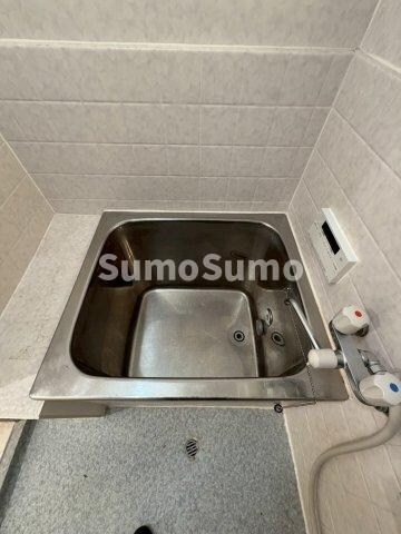 物件内観写真18　(コンパクトで使いやすいお風呂です)