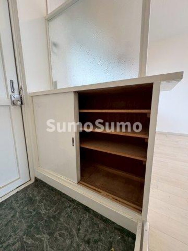 収納(便利な収納スペースです)