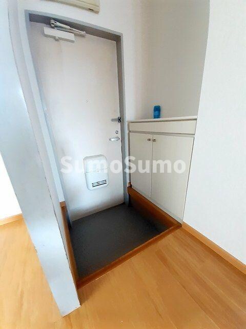 物件内観写真3　(玄関です)