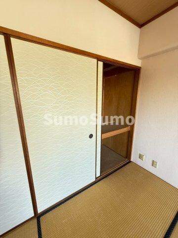 物件内観写真24　(い草の香りが落ち着く素敵な和室です)