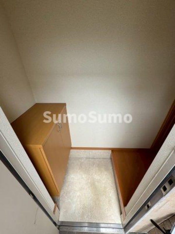 玄関(明るい玄関です)