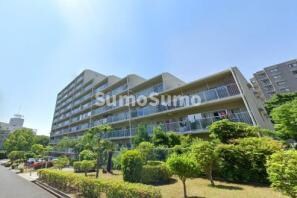 物件外観写真1　(落ち着いた雰囲気の外観です)