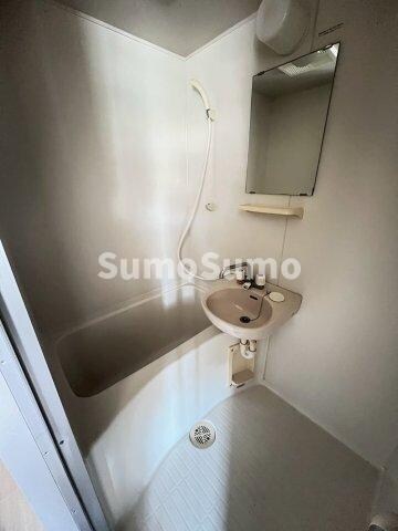 物件内観写真10　(コンパクトで使いやすいお風呂です)