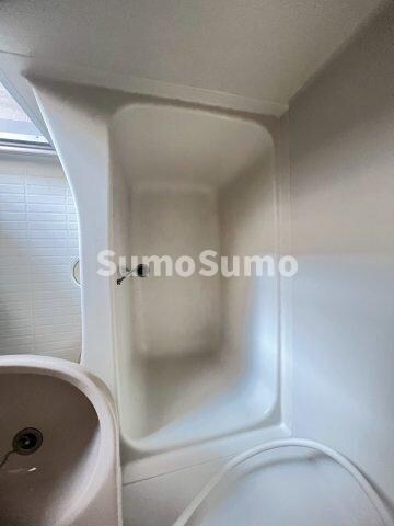 物件内観写真12　(落ち着いた空間のお風呂です)