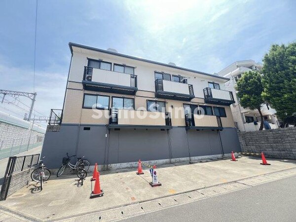 駐車場(駐車場に車を止められます)