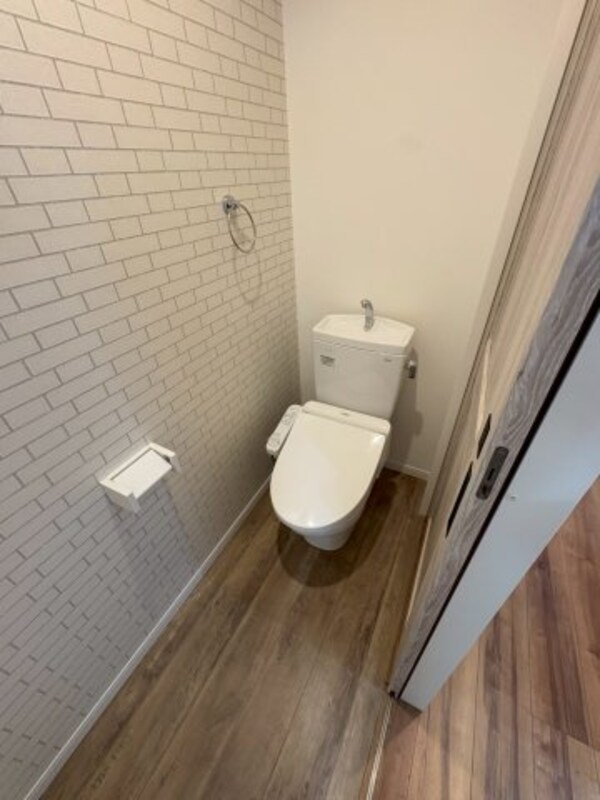 トイレ(清潔感のあるトイレです)