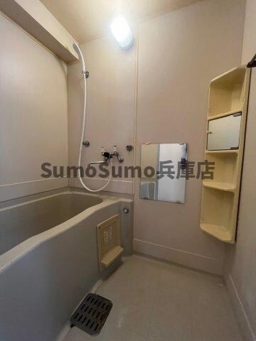 物件内観写真13　(きれいなお風呂です)