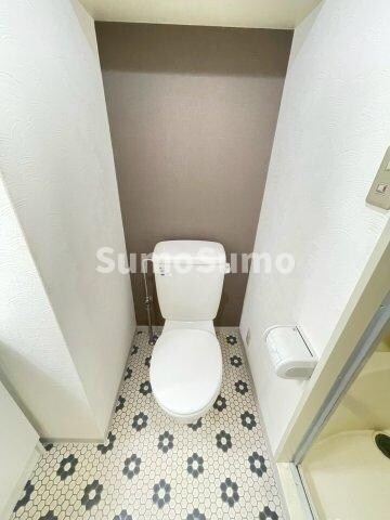 物件内観写真10　(シンプルで使いやすいトイレです)