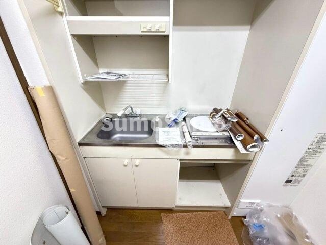 物件内観写真15　(コンパクトなキッチンで掃除もラクラク)