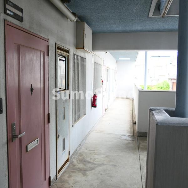 ロビー・ラウンジ(清潔なロビーです)