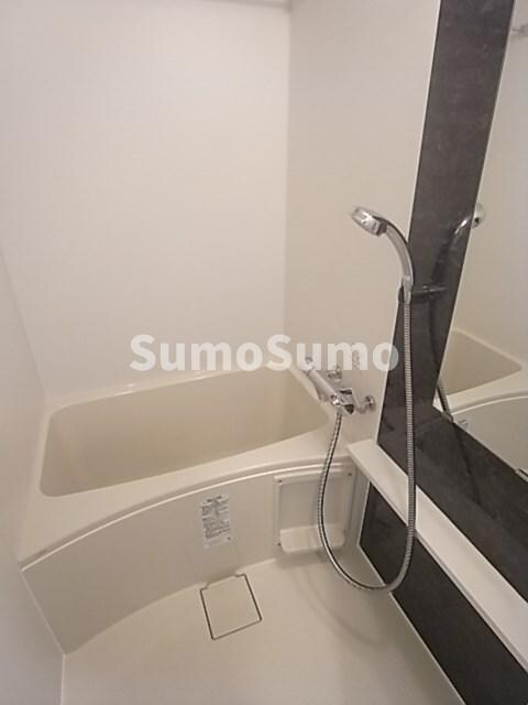 物件内観写真7　(落ち着いた空間のお風呂です)