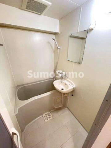 物件内観写真8　(お風呂で日々の疲れを落としましょう)