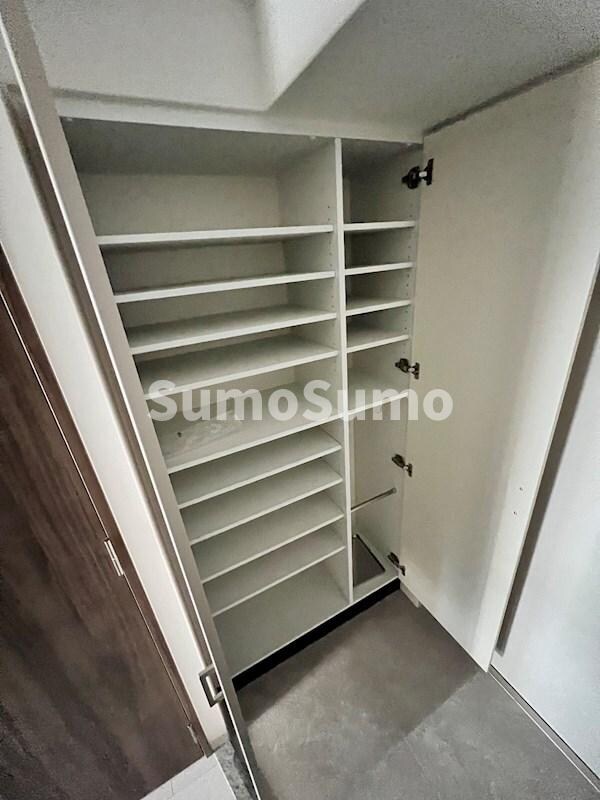 収納(便利な収納スペースです)