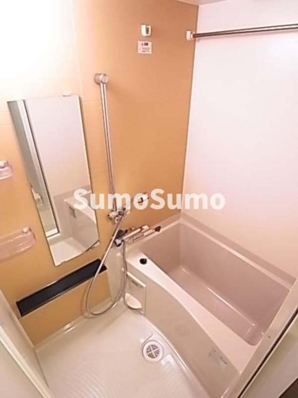 浴室(落ち着いた空間のお風呂です)