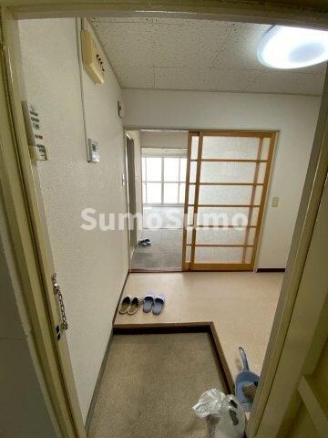 物件内観写真3　(毎日通る玄関はこちらです)