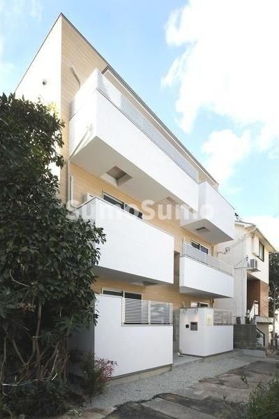 物件外観写真1　(外はこのようになっています)