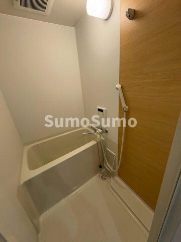 物件内観写真7　(落ち着いた空間のお風呂です)