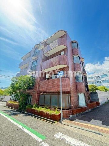 物件外観写真1　(物件の外観です)