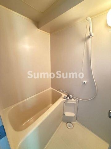 物件内観写真11　(日々の暮らしに欠かせないお風呂です)