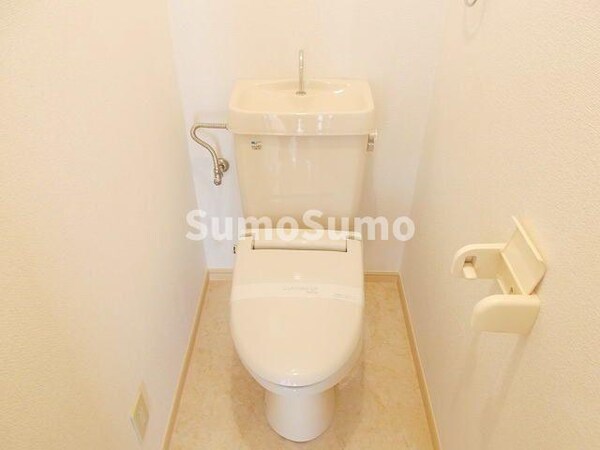 トイレ(清潔感のあるトイレです)