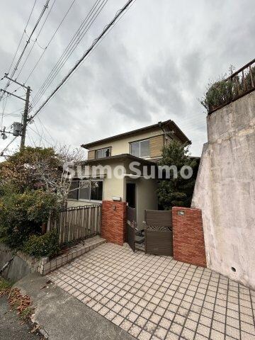 物件外観写真1　(外はこのようになっています)