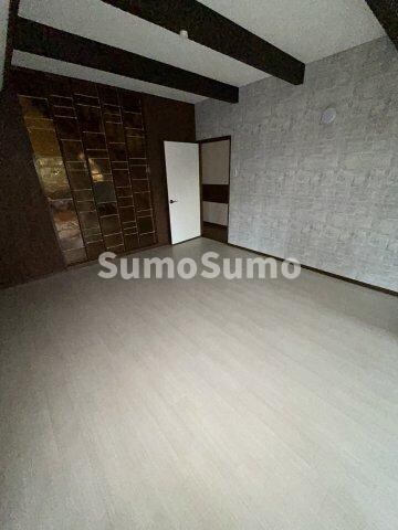 物件内観写真19　(ゆったりした洋室です)