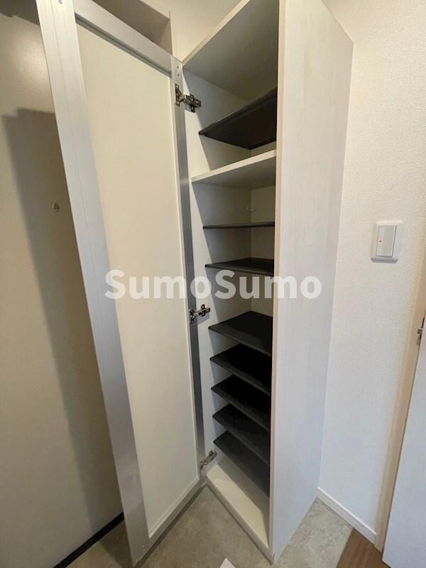 物件内観写真14　(収納があります)