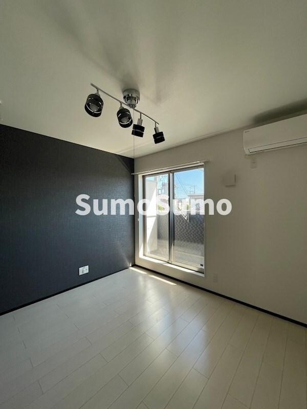 物件内観写真9　(使い勝手のいい寝室です)