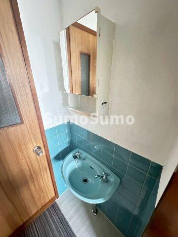 物件内観写真8　(洗面所です)