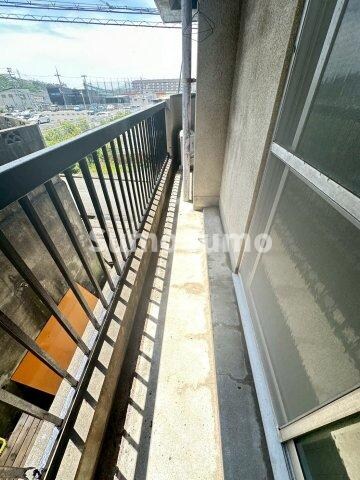 物件内観写真11　(陽当たり良好なバルコニーです)