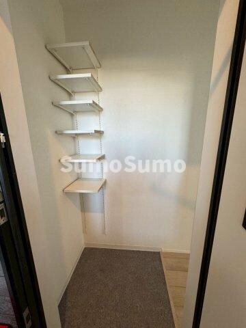 物件内観写真3　(玄関です)