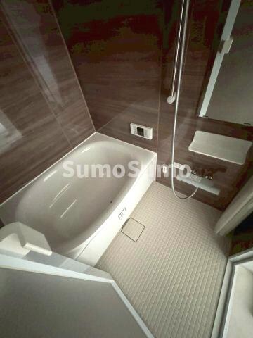 物件内観写真16　(コンパクトで使いやすいお風呂です)