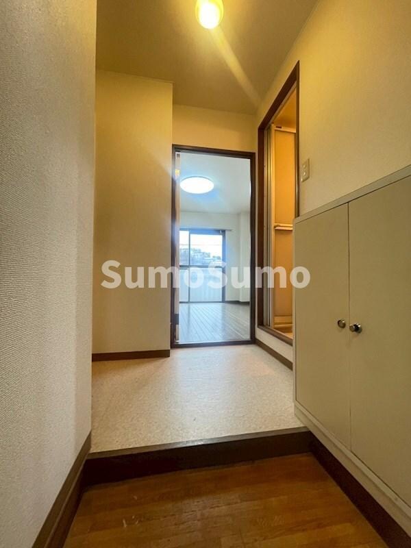 物件内観写真13　(毎日通る玄関はこちらです)